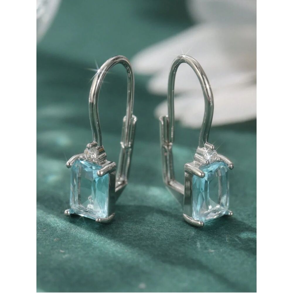Lt Blue Zirconia Crystal Square Drop Earrings Silver Gemstone Princess Cut Dangl